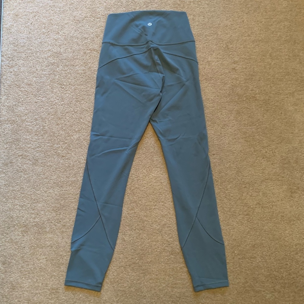 Crop LuluLemon Leggings